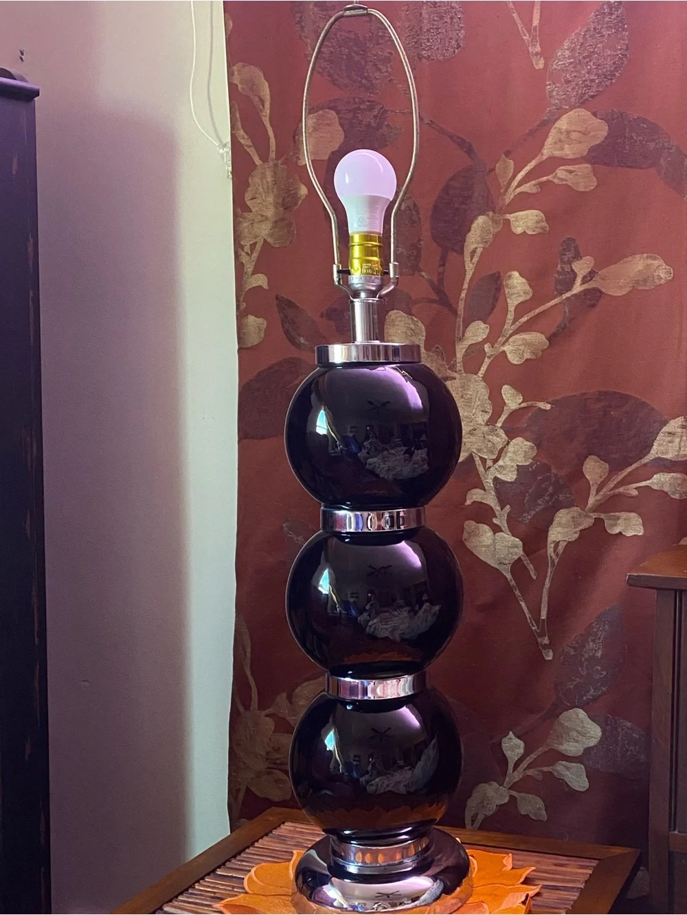 1970s George Kovacs Style Black & Chrome Stacked Ball Table Lamp
